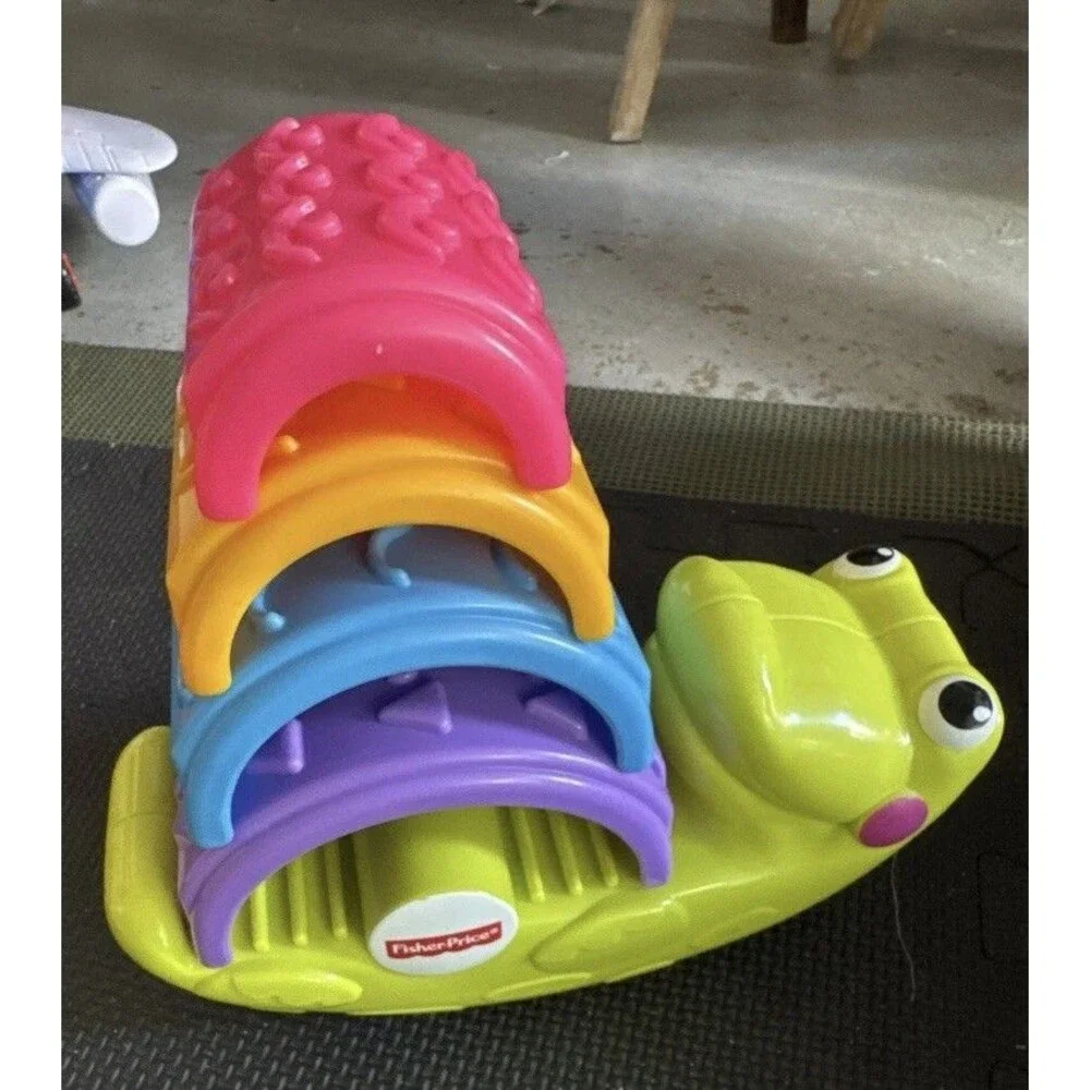 Fisher-Price Rockin' Croc Stacker Baby Toy 4 Colorful Arches